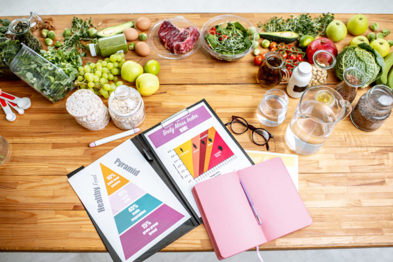 nutritionist working on a diet plan for mold toxicity